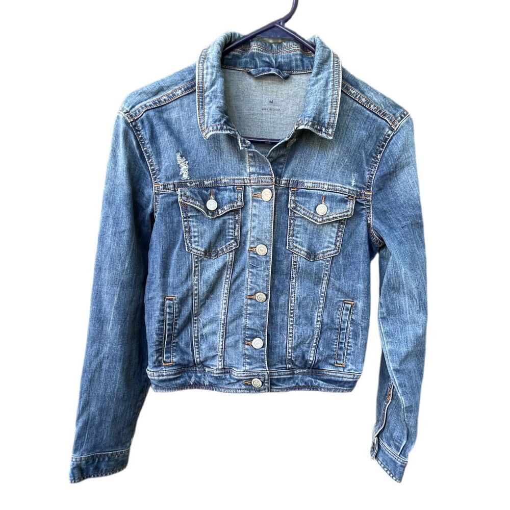 Aeropostale size M denim jacket. Lightly distressed. - Picture 2 of 8